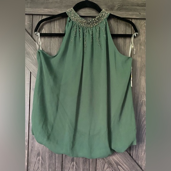 Green Alfani Beaded Neck Halter top with bubble hem, NWT, sz M - Picture 11 of 11